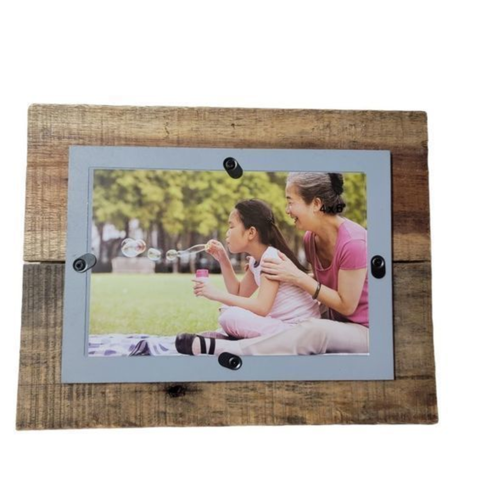 Rustic picture frame 4x6 photo wooden NWT BP Industries sit or hang